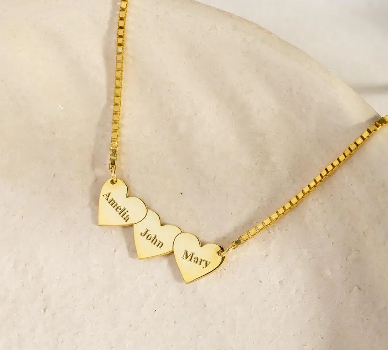 Colar Corações de Amor | Banhado em Ouro 18K