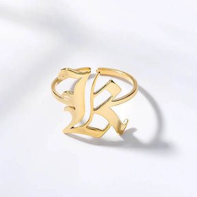 Anel Elegance Inicial - Sua Marca Pessoal - Banhado em Ouro 18K