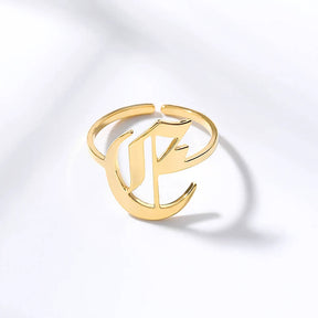 Anel Elegance Inicial - Sua Marca Pessoal - Banhado em Ouro 18K