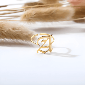 Anel Elegance Inicial - Sua Marca Pessoal - Banhado em Ouro 18K